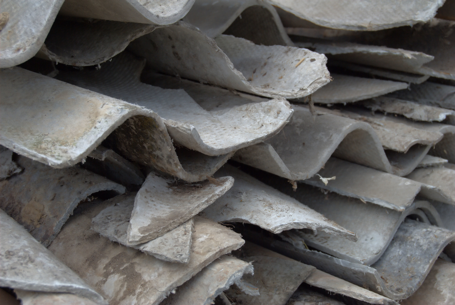 Five Benefits of Asbestos Removal in Deerfield, Illinois