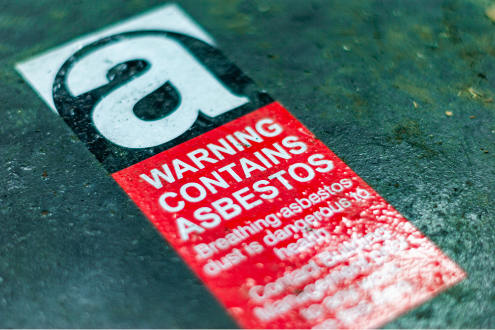 Working in a Building with Asbestos-Containing Materials? Here’s What You Should Know: Insights from an Asbestos Removal Contractor in Algonquin, Illinois